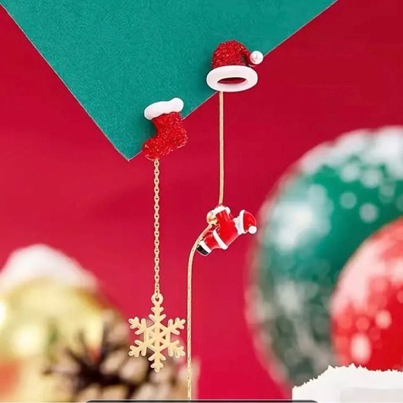 Santa Claus climbing earrings - Picture 1 of 3